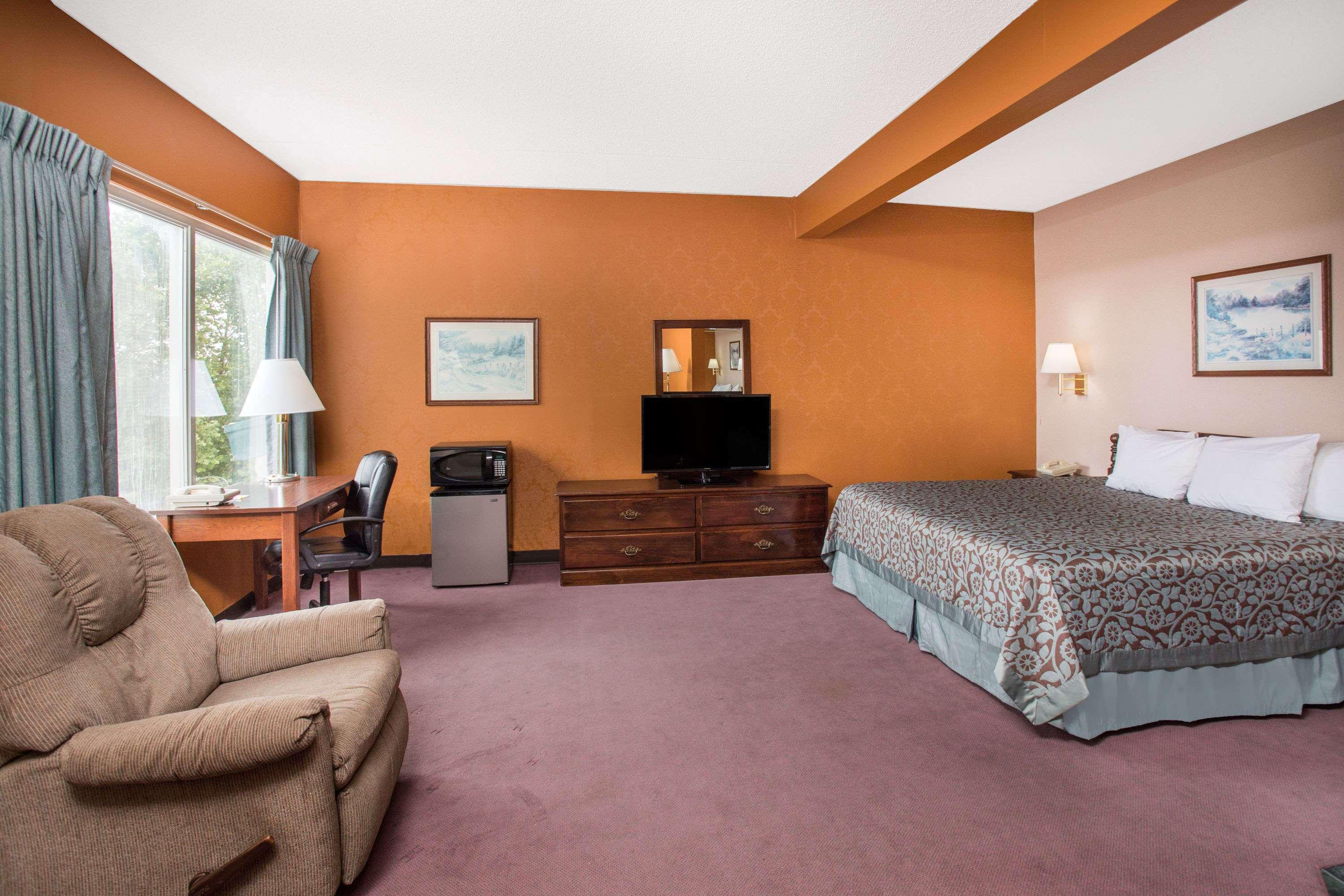 Motel Days By Wyndham Harrison